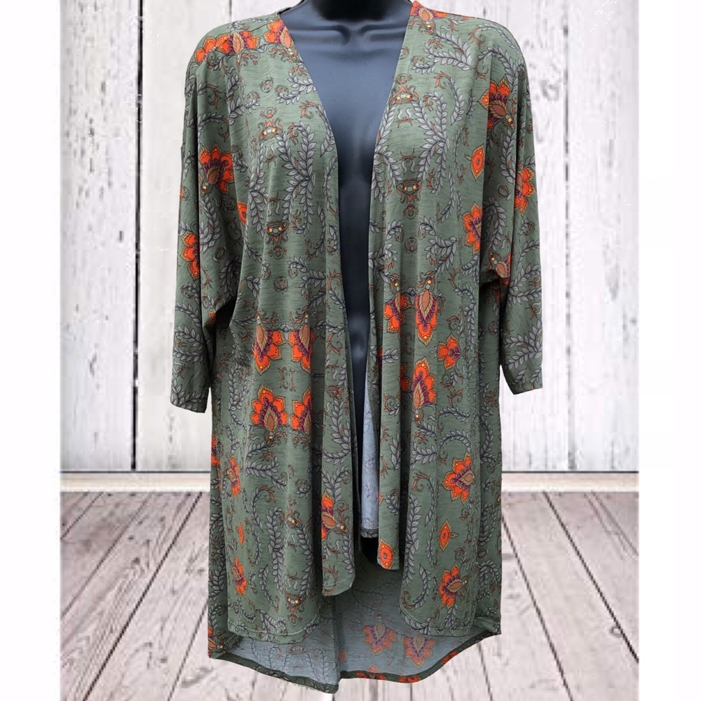 🍁3/$20🍁 LulaRoe | Olive Lindsay Kimono | Small